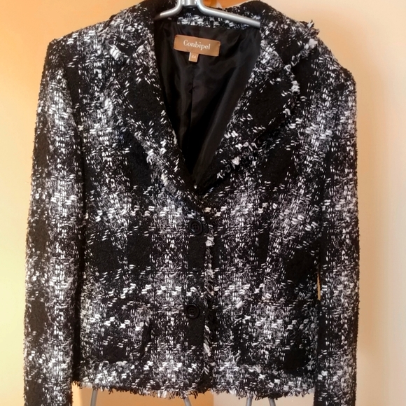 Conbipel Jackets & Blazers - Short elegant black and white jacket
